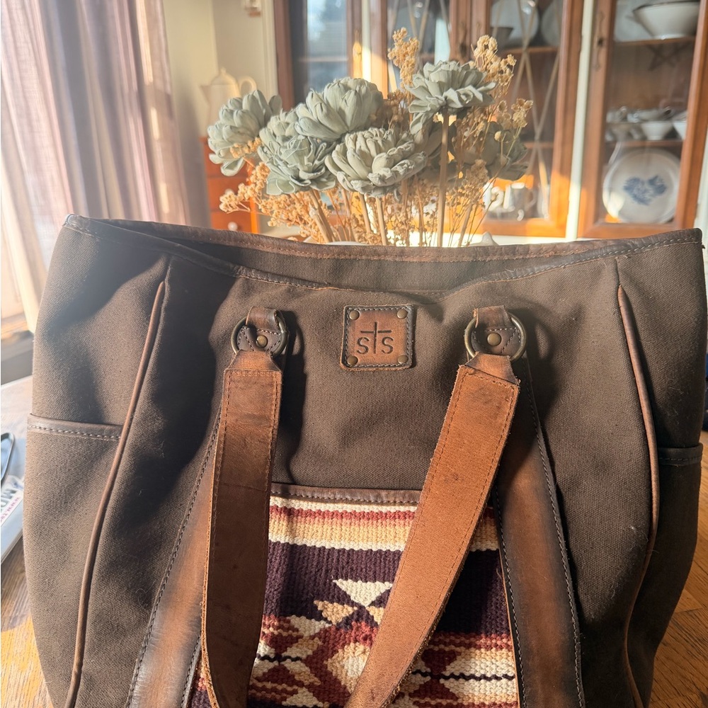STS Ranchwear Brown and Tan tote